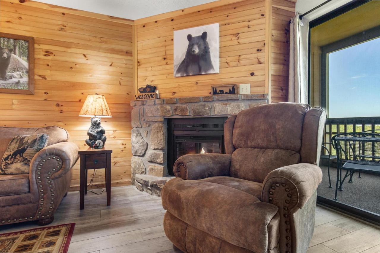 Bear Cub Retreat Apartment Gatlinburg Exterior photo